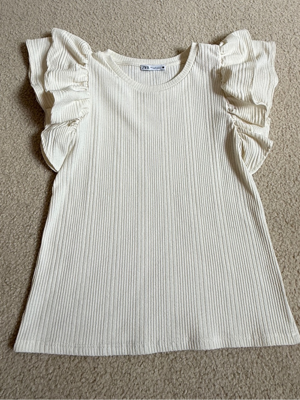 ZARA Cream Ribbed Short Sleeve Top with Ruffle Shoulders size M